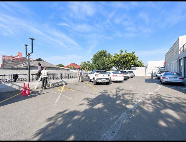 516M² CO-WORKING SPACE TO LET IN BEREA WEST